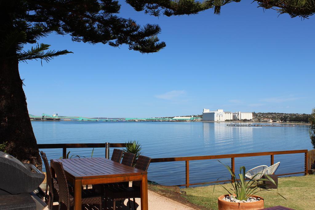 Bay 10 - Suites And Apartments Port Lincoln Εξωτερικό φωτογραφία