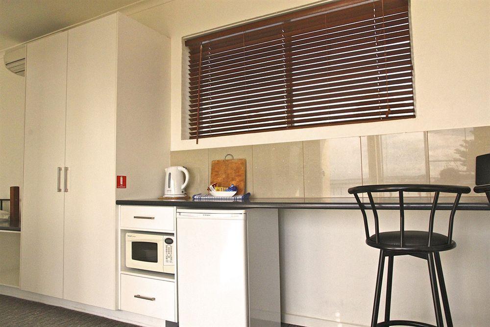 Bay 10 - Suites And Apartments Port Lincoln Εξωτερικό φωτογραφία