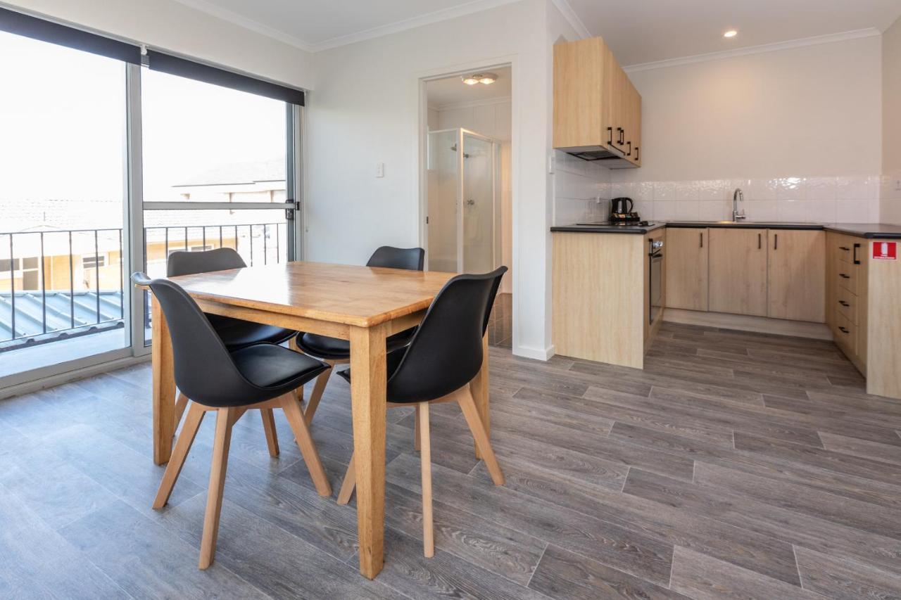 Bay 10 - Suites And Apartments Port Lincoln Εξωτερικό φωτογραφία